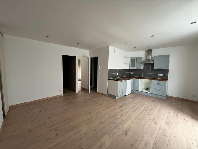 Appartement location à Saint-Étienne, Andrézieux-bouthéon