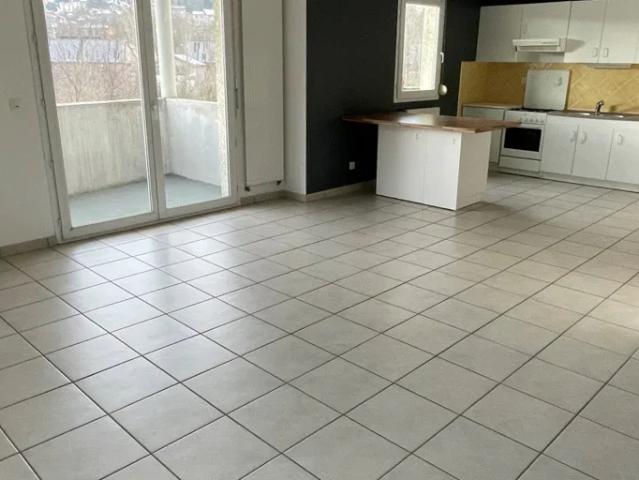 Appartement location à Saint-Étienne, Unieux