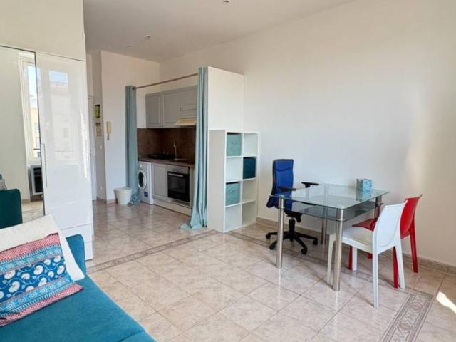 Appartement location à Nice, Levens