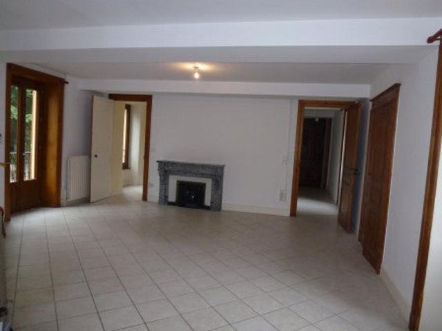 Appartement location à La Tour-du-Pin, Crémieu