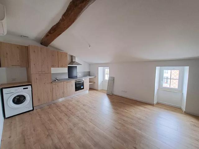 Appartement location à Saint-Jean-d'Angély, Saint-jean-d'angély