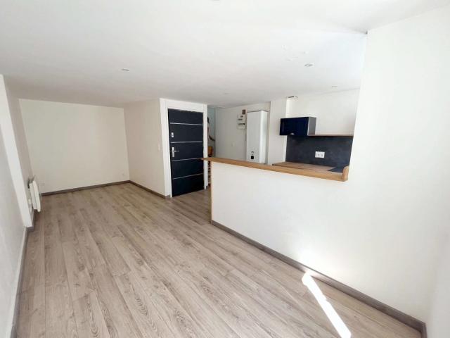 Appartement location à Tournon-sur-Rhône, Lamastre