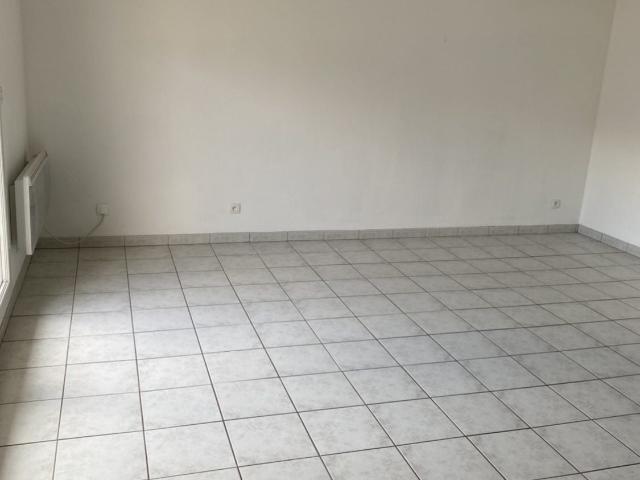 Appartement location à France métropolitaine, Saint-quentin