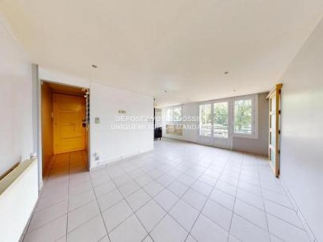 Appartement location à Saint-Étienne, Saint-etienne
