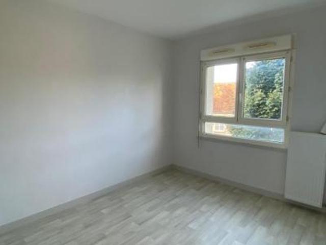 Appartement location à Les Renards, Saint-Sauveur-en-Puisaye