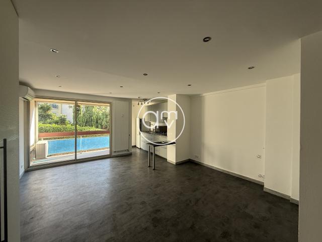 Appartement location à Arrondissement de Toulon, Hyères