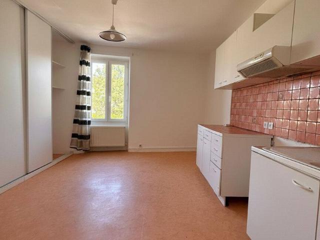 Appartement location à Villerest, Loire