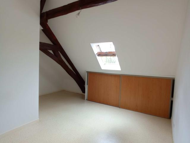 Appartement location à Saint-Amand-Montrond, Chezal-benoît