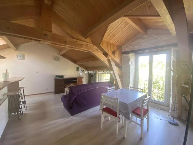 Appartement location à Issis, Creissels