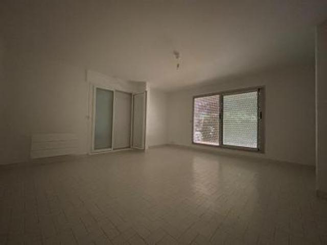 Appartement location à Villeneuve Centre, Villeneuve-lès-Avignon