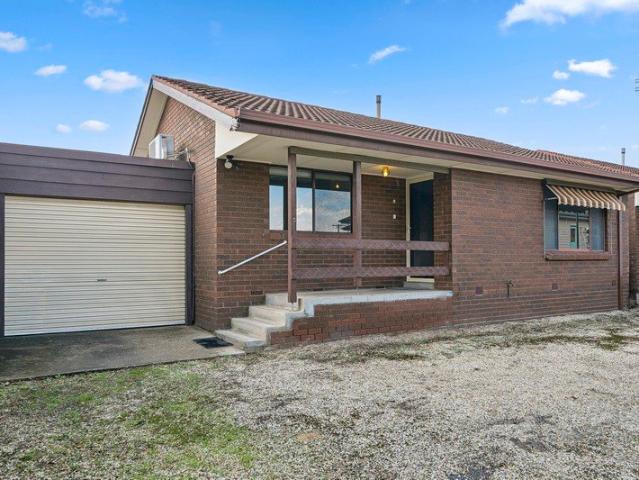 Apartment for sale in Seymour, Victoria
