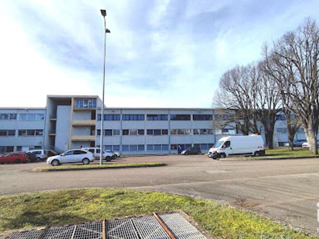 Local Commercial location à Besançon
