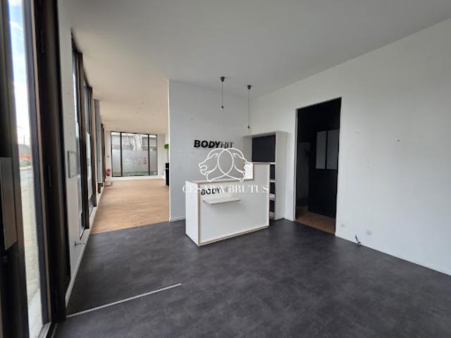 Local Commercial location à Lyon, Métropole de Lyon