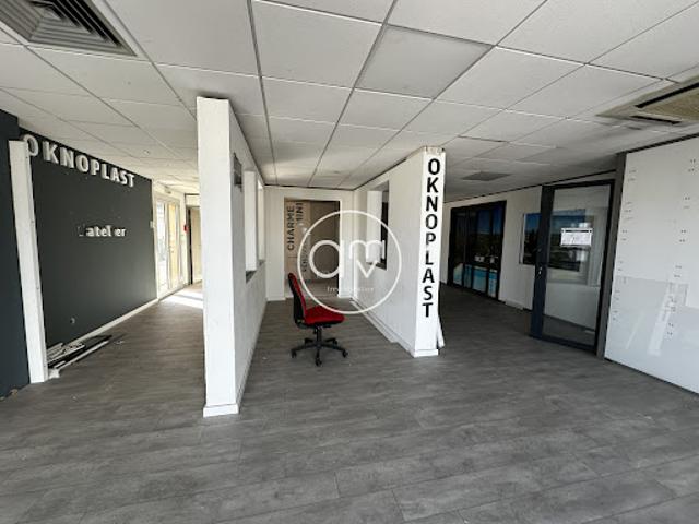 Local Commercial location à Arrondissement de Toulon, Toulon