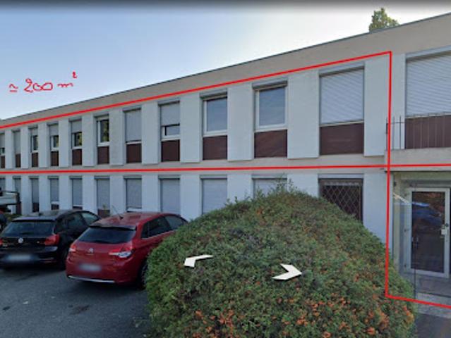 Local Commercial location à Palaiseau, Morangis