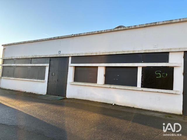 Local Commercial location à Rambouillet, Le Mesnil-saint-denis