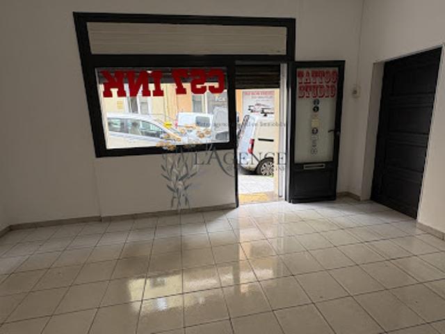 Local Commercial location à Bastia