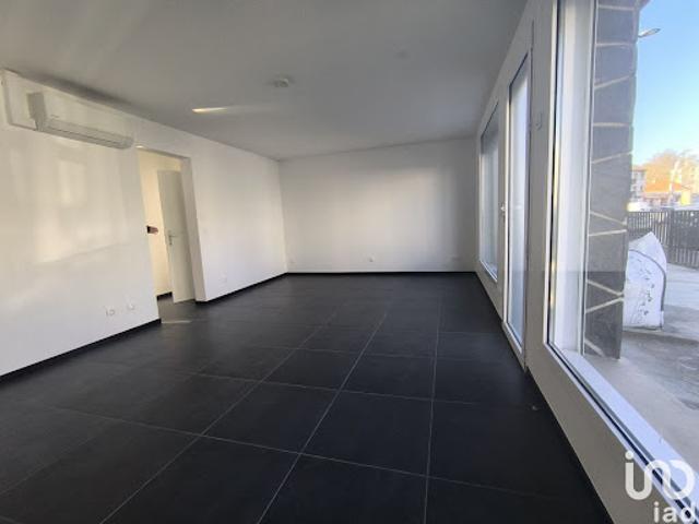 Local Commercial location à Le Raincy, Aulnay-sous-bois