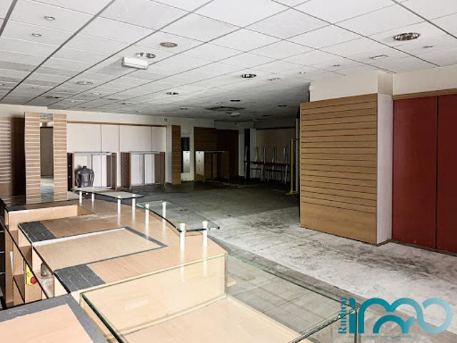 Local Commercial location à Rodez, Onet-le-château
