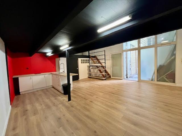 Local Commercial location à Marseille