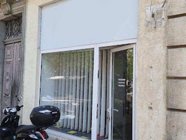 Local Commercial location à Béziers