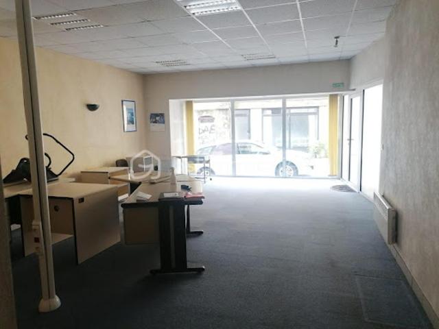 Local Commercial location à Mayenne