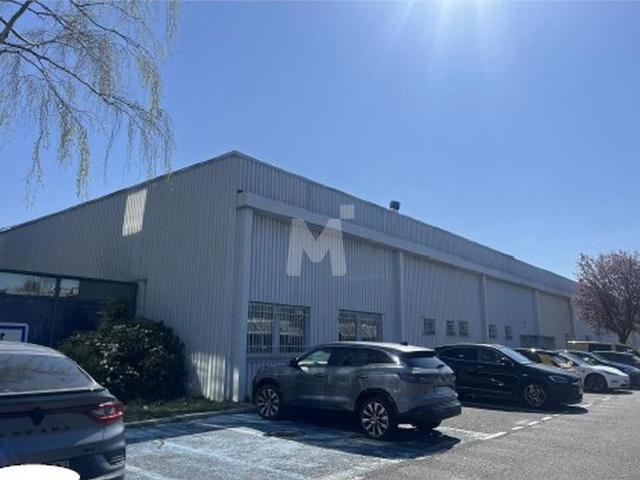Local Commercial location à Palaiseau, Les Ulis