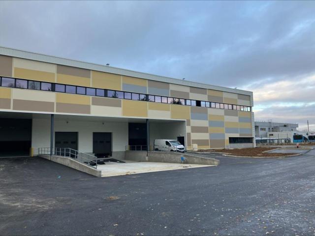 Local Commercial location à Versailles, Plaisir