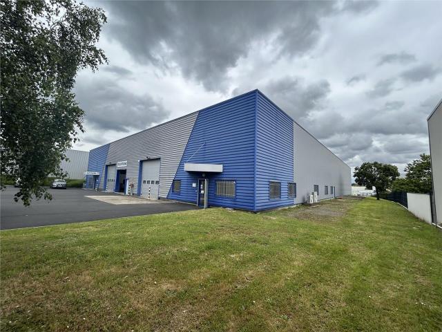 Local Commercial location à Nantes, Saint-herblain