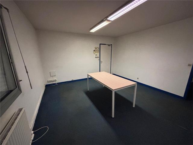 Local Commercial location à Bellevue, Sainte-Luce-sur-Loire