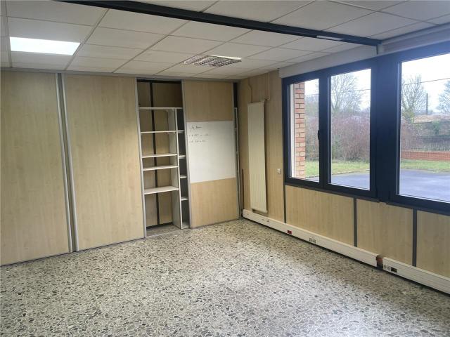Local Commercial location à Arras, Saint-laurent-blangy