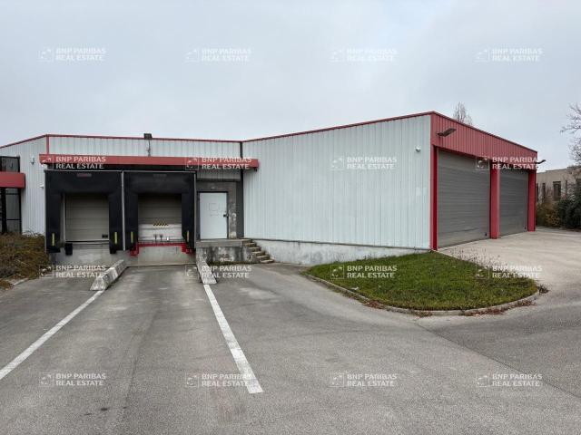Local Commercial location à Dijon, Saint-apollinaire