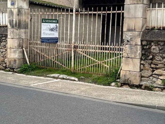Garage location à Montmorillon