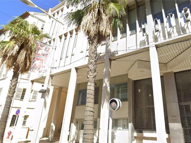 Bureau location à Arrondissement de Toulon, Toulon