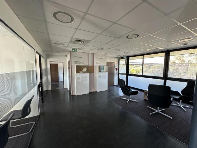 Bureau location à Arrondissement de Draguignan, Puget-sur-argens