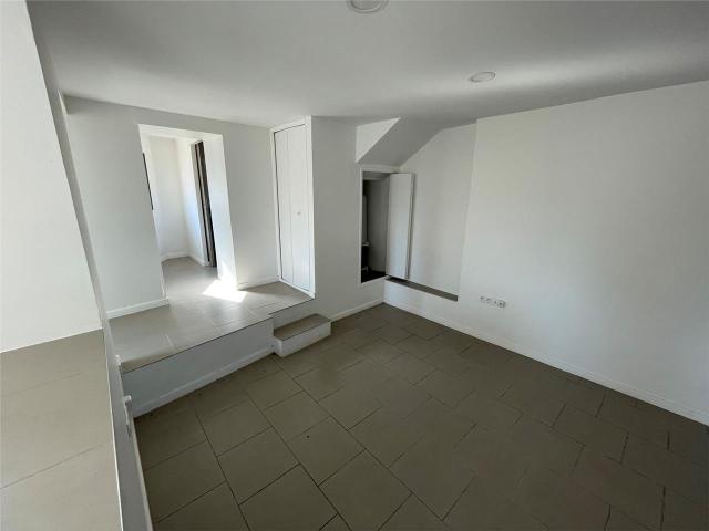Bureau location à Arrondissement de Toulon, Ollioules