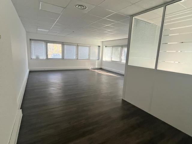 Bureau location à Bordeaux, Mérignac