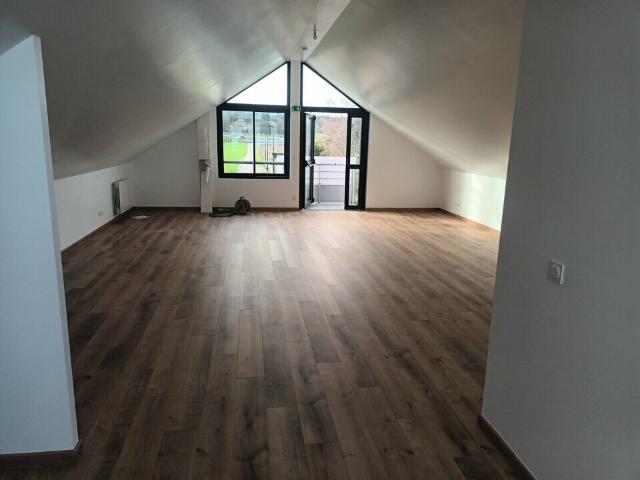 Bureau location à Les Andelys, Criquebeuf-sur-seine