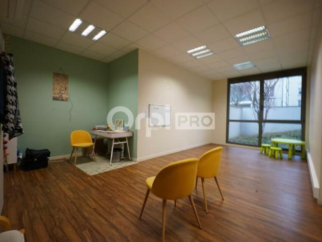 Bureau location à Villefranche-sur-Saône, Rhône