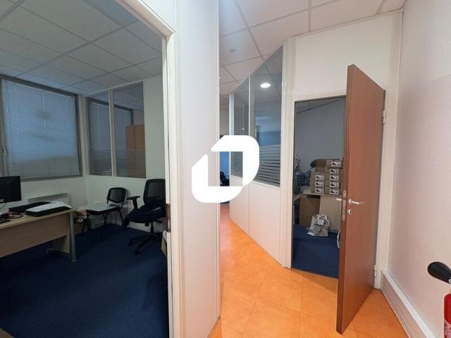 Bureau location à Versailles, Montigny-le-bretonneux