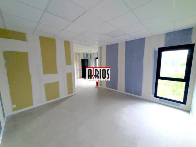 Bureau location à Arrondissement de Toulon, Le Pradet