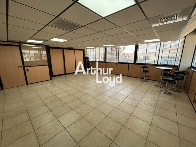Bureau location à Arrondissement de Draguignan, Fréjus