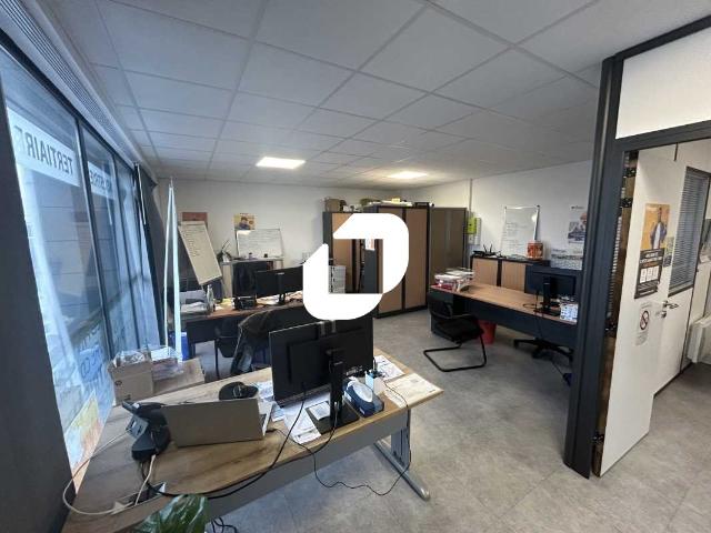 Bureau location à Torcy, Servon