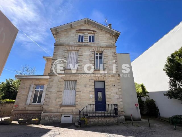 Bureau location à Bordeaux, Talence