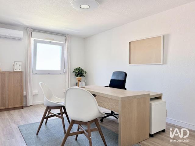 Bureau location à Arrondissement de Toulon, Le Pradet