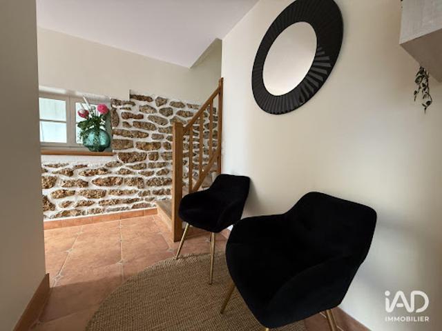 Bureau location à Le Petit Château, Brunoy