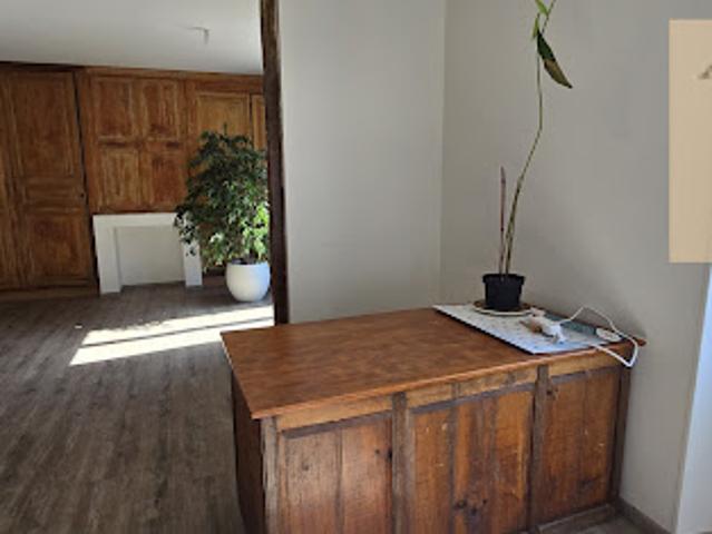 Bureau location à Les Ouches, Beauce la Romaine