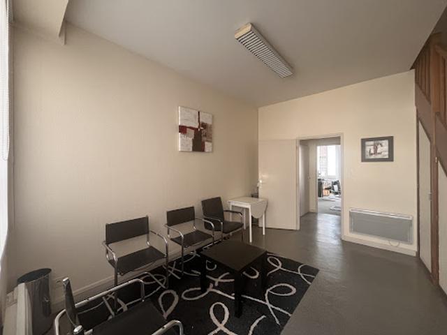 Bureau location à Angoulême, Aignes-et-puypéroux
