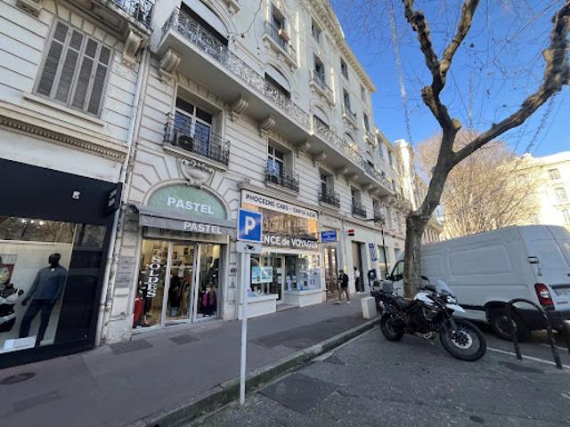 Bureau location à Grasse, Antibes