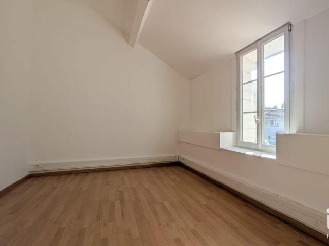 Bureau location à Provins, Varennes-sur-seine